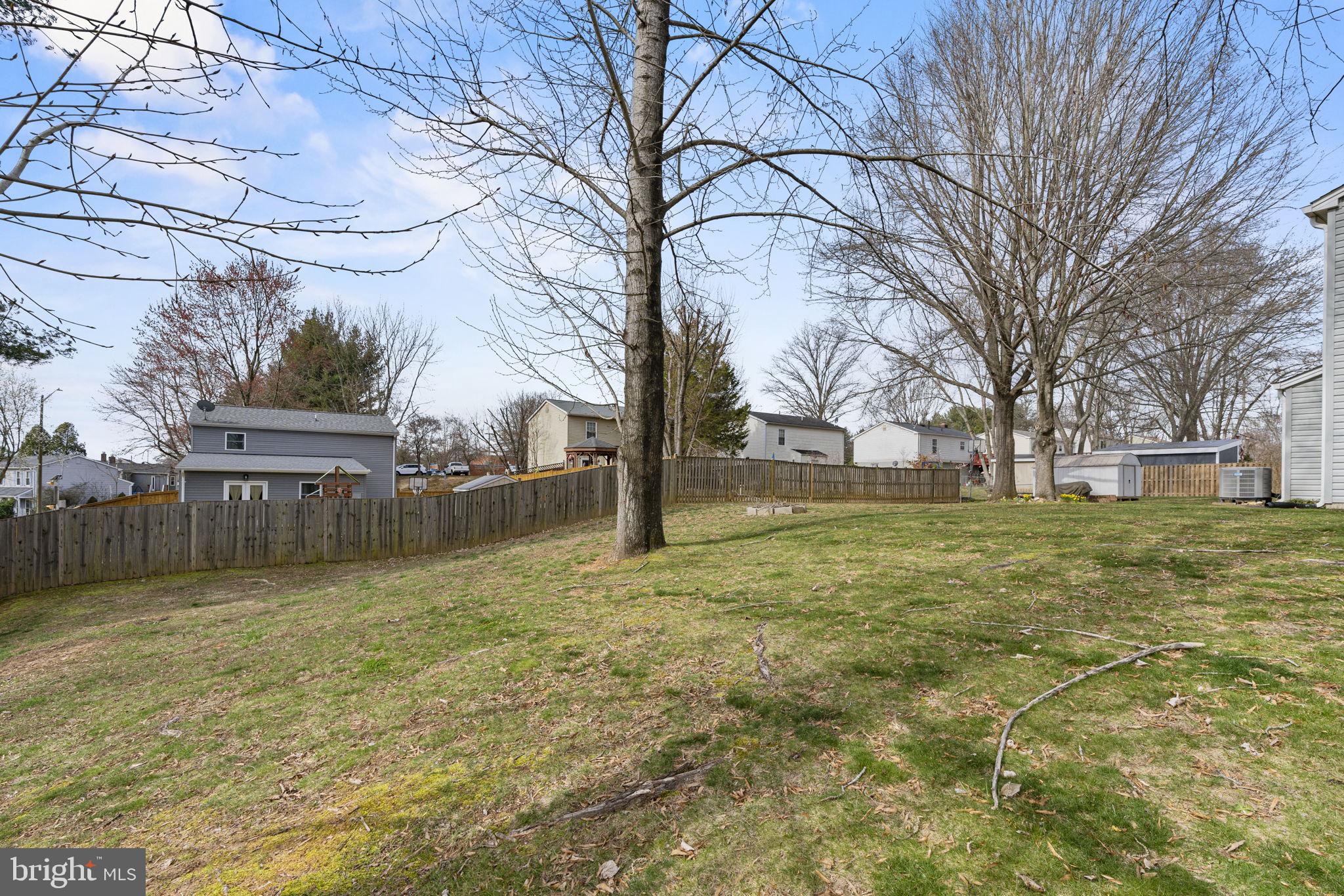 5673 Roundtree Drive Woodbridge, VA 22193 - Photo 6 of 24