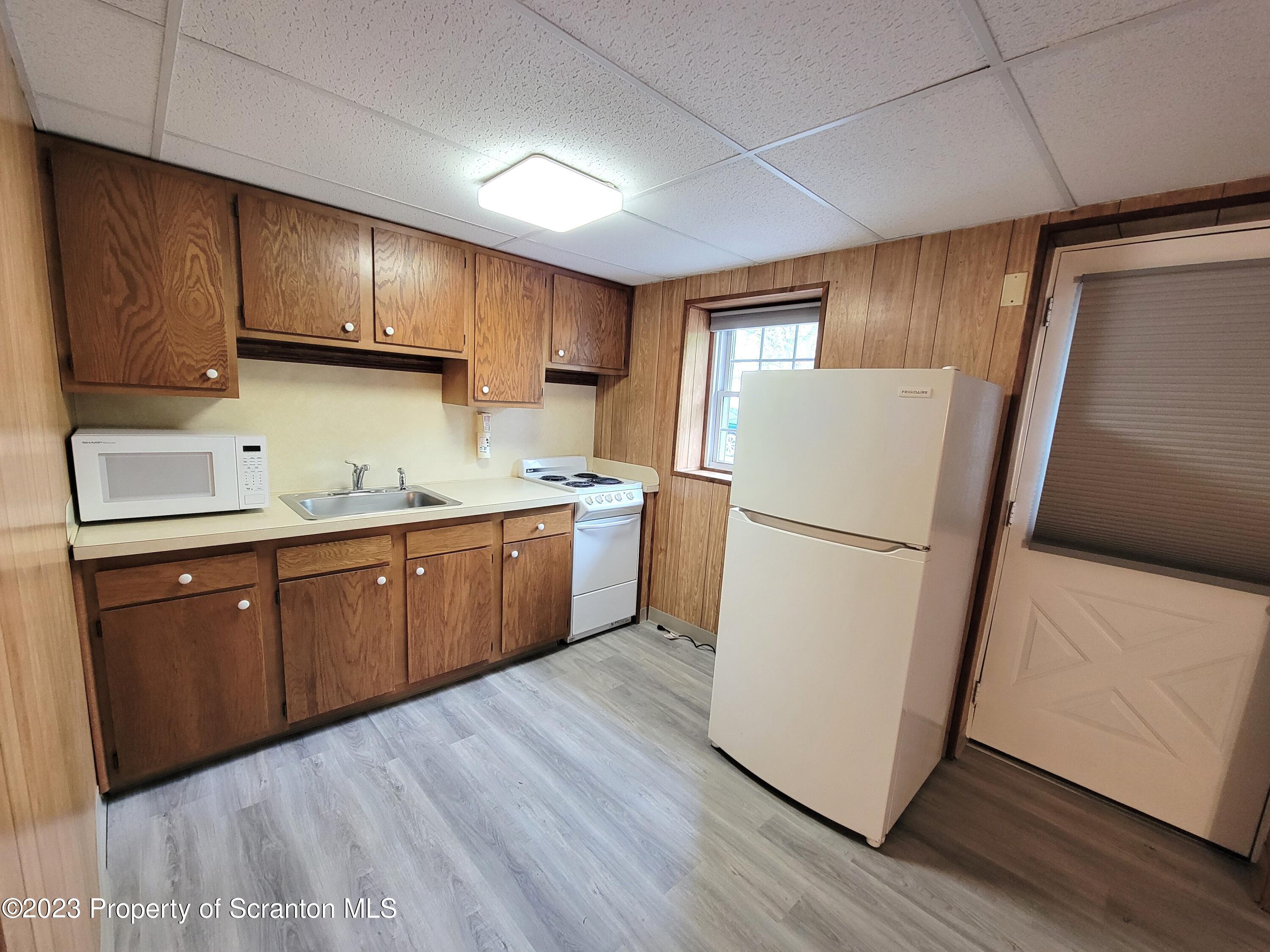 1817 Ash Street, Unit B Scranton, PA 18510 - Photo 2 of 9 Kitchen