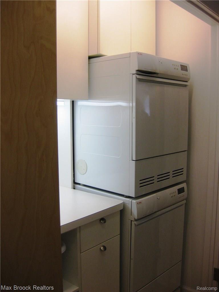 4113 Telegraph Road, Unit 122 Bloomfield Hills, MI 48302 - Photo 35 of 51 IN-UNIT LAUNDRY--with ASKO washer & dryer