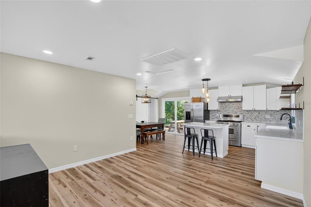 1120 Walker Road Lakeland, FL 33810 - Photo 14 of 100 Gallery Image 14