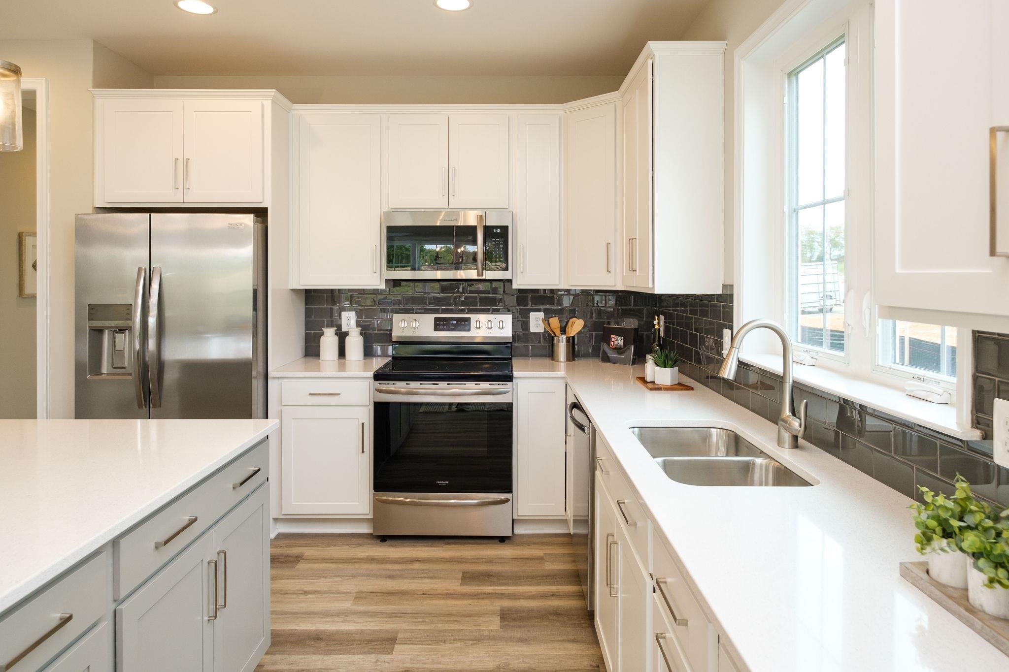 2905 Rutlege Road Harrisonburg, VA 22801 - Photo 7 of 24 a kitchen with a refrigerator stove and sink