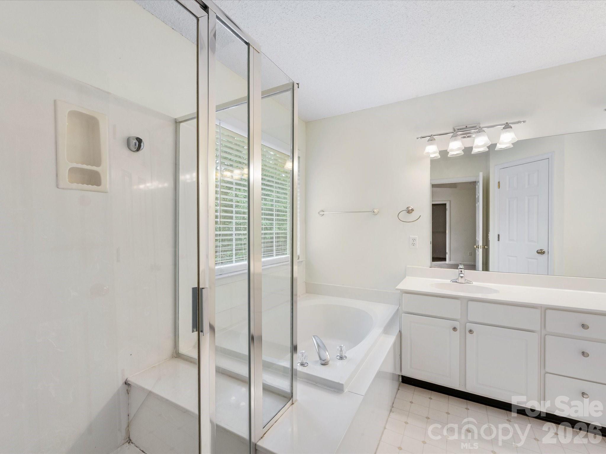12529 Old Timber Road Charlotte, NC 28269 - Photo 32 of 48 Gallery Image 32