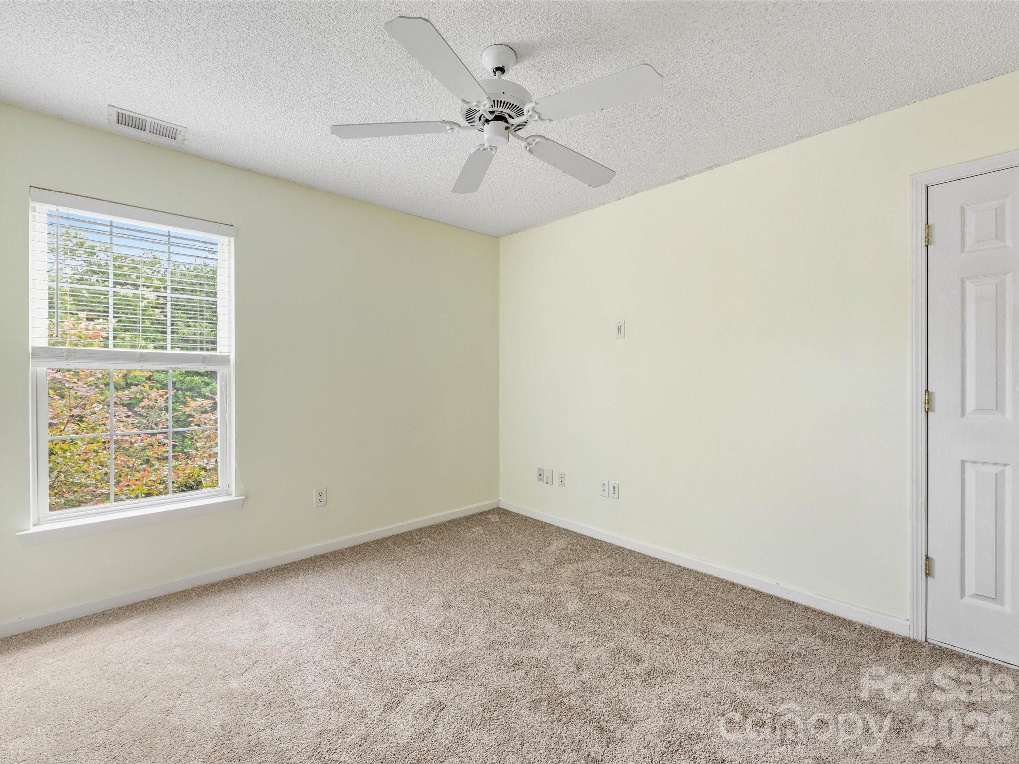 12529 Old Timber Road Charlotte, NC 28269 - Photo 45 of 48 Gallery Image 45
