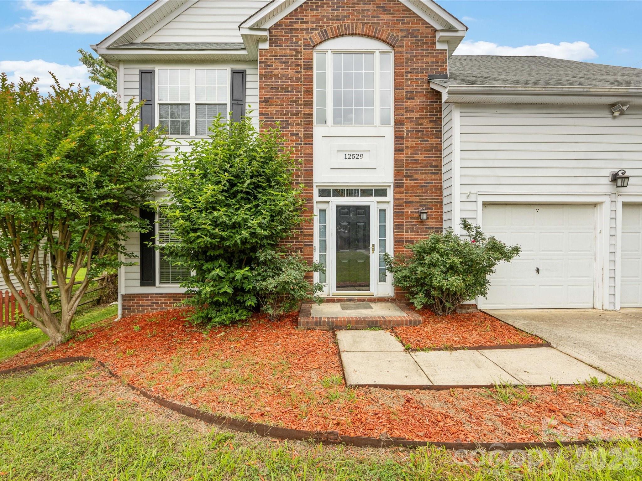 12529 Old Timber Road Charlotte, NC 28269 - Photo 5 of 48 Gallery Image 5