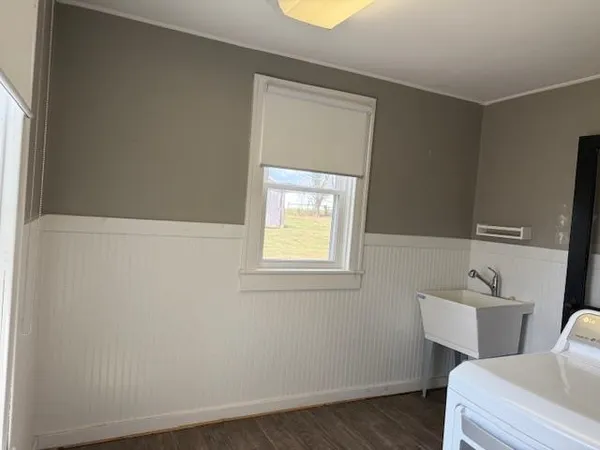 $2,950 | 3039 John Wayland Highway, Dayton, VA 22821