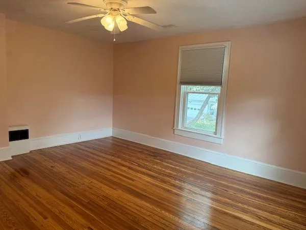 $2,950 | 3039 John Wayland Highway, Dayton, VA 22821