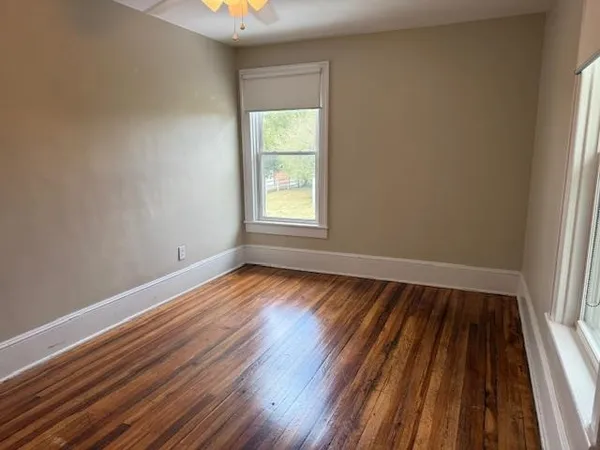 $2,950 | 3039 John Wayland Highway, Dayton, VA 22821