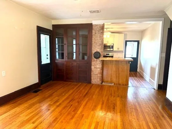 $2,950 | 3039 John Wayland Highway, Dayton, VA 22821