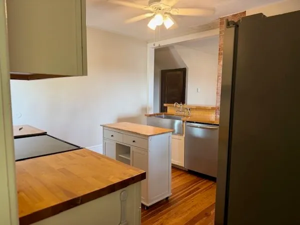 $2,950 | 3039 John Wayland Highway, Dayton, VA 22821