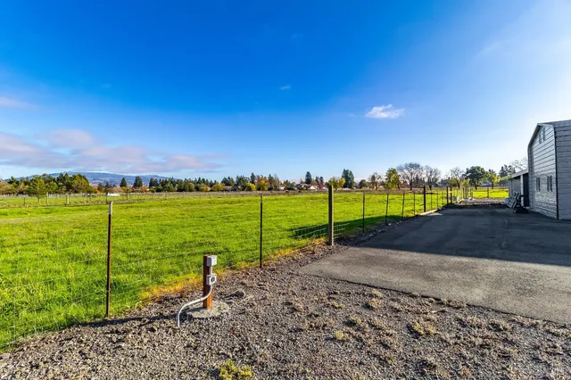 $875,000 | 376 Horn Avenue, Santa Rosa, CA 95407