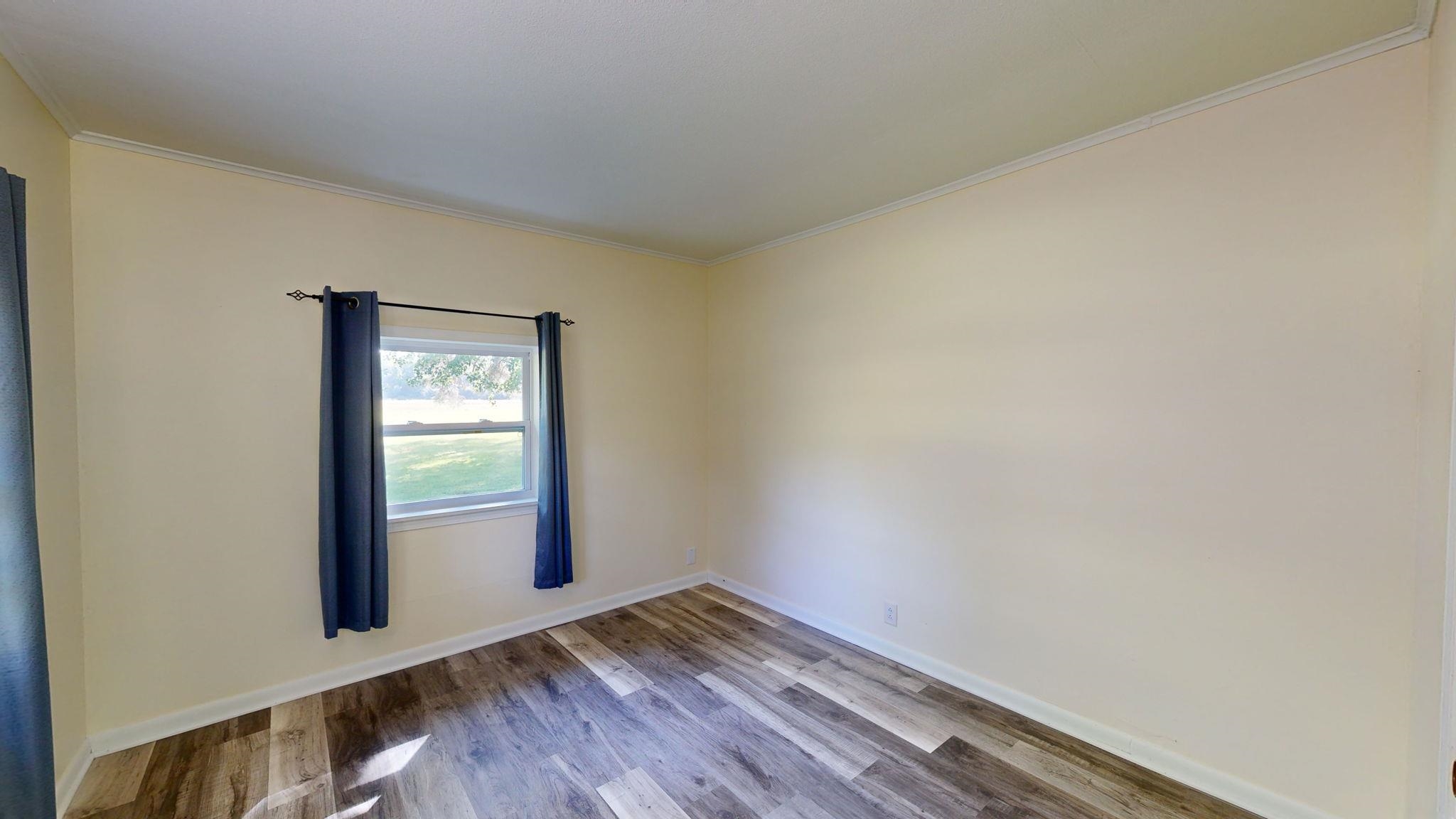 10522 Duffield Road Montrose, MI 48457 - Photo 15 of 65 50120643-14.JPG