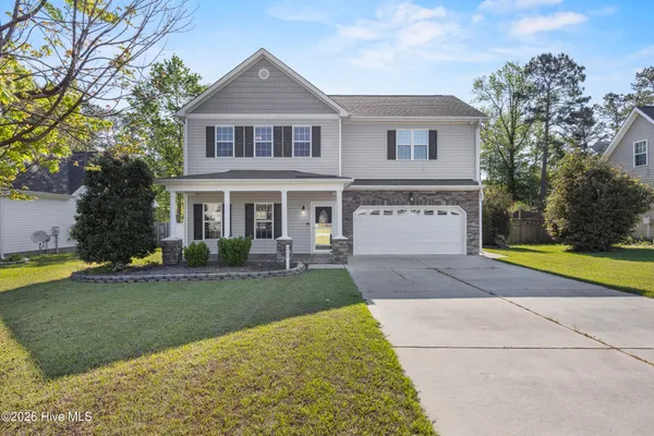 $332,000 | 211 Wedgefield Circle, Maple Hill, NC 28454