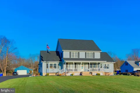 $699,990 | 33 Milbourn Manor Drive, Camden Wyoming, DE 19934