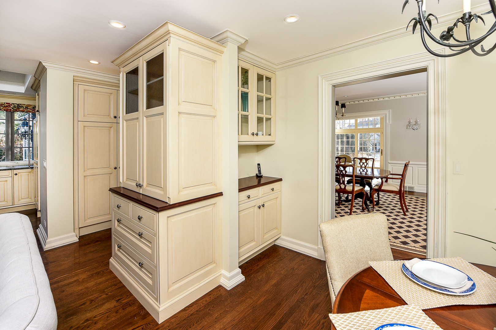 166 Sheridan Road Winnetka, IL 60093 - Photo 14 of 40