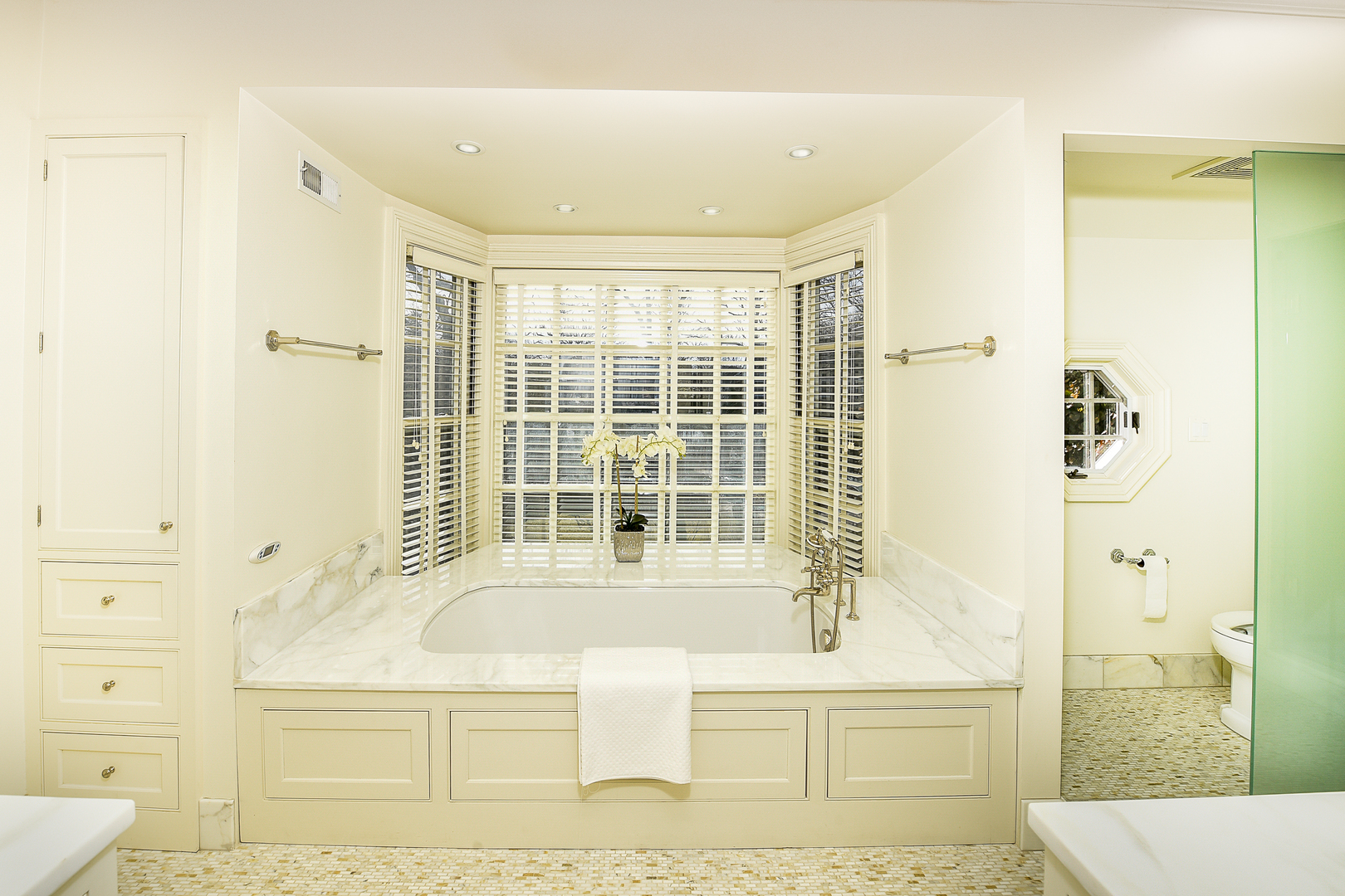 166 Sheridan Road Winnetka, IL 60093 - Photo 20 of 40