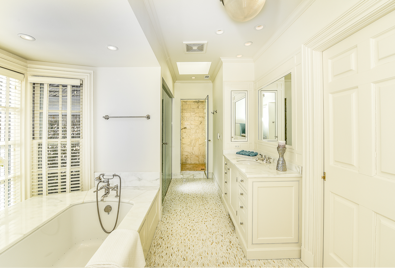 166 Sheridan Road Winnetka, IL 60093 - Photo 22 of 40