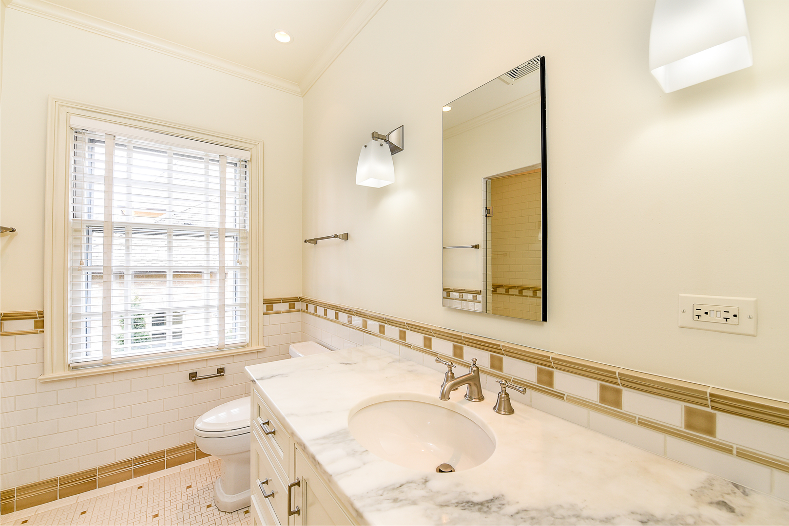 166 Sheridan Road Winnetka, IL 60093 - Photo 25 of 40