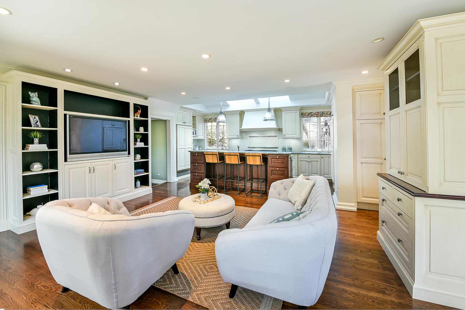 166 Sheridan Road Winnetka, IL 60093 - Photo 9 of 40