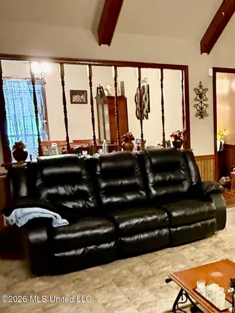 $185,000 | 1440 Highway 35, Carthage, MS 39051