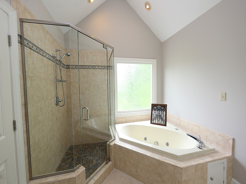 8009 Llewellyn Court Raleigh, NC 27613 - Photo 8 of 14 Photo 8