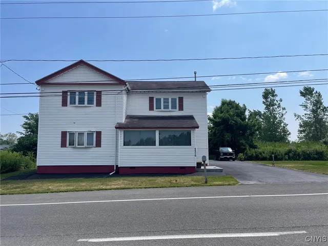$279,900 | 4976 West Taft Road, Liverpool, NY 13088