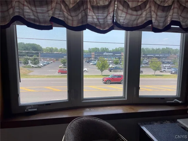 $279,900 | 4976 West Taft Road, Liverpool, NY 13088