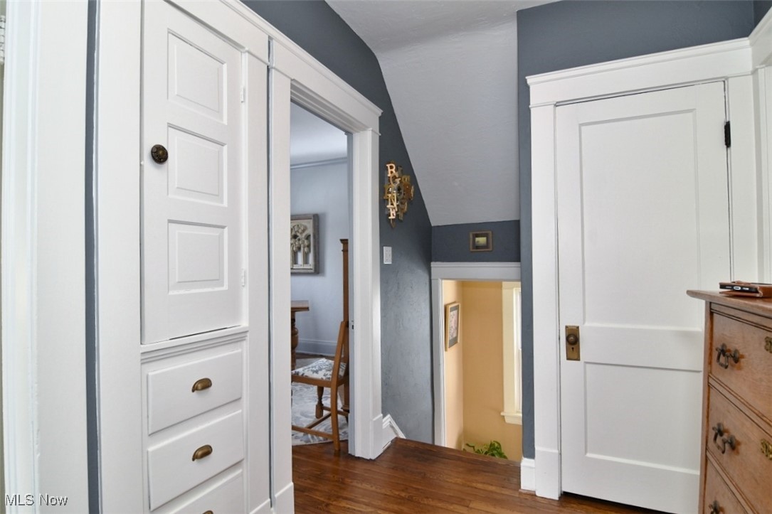 1514 Rydalmount Road Cleveland Heights, OH 44118 - Photo 23 of 45