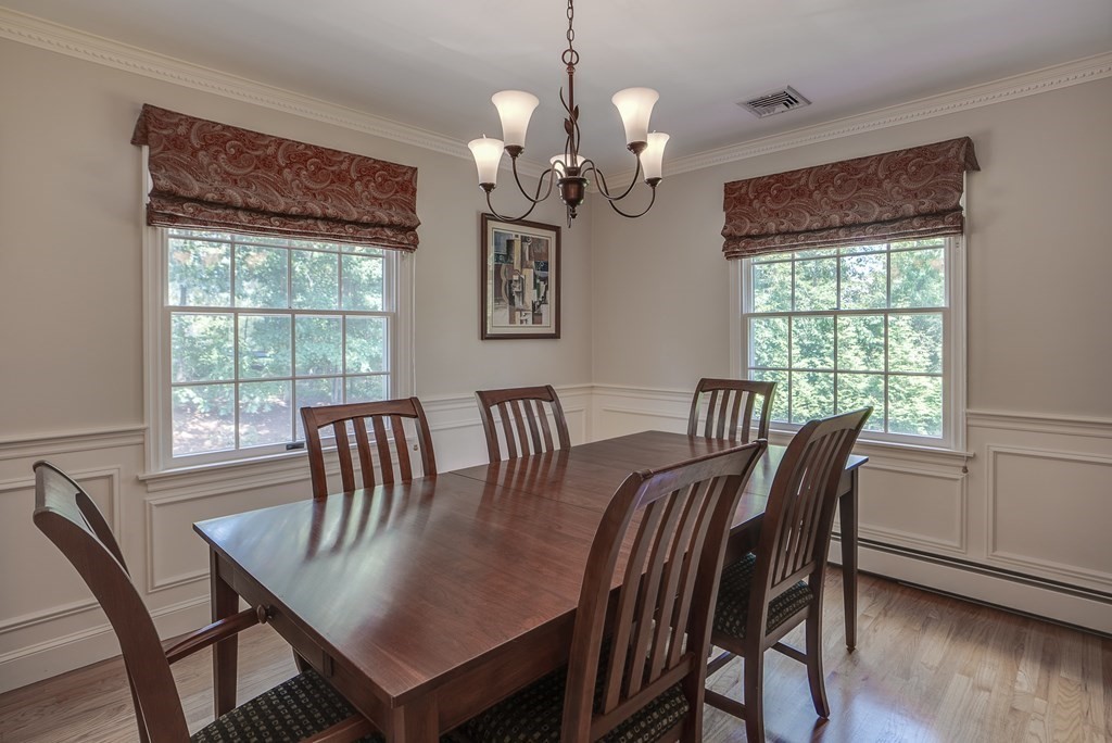 890 Waltham Street Lexington, MA 02421 - Photo 11 of 36 Gallery Image 11