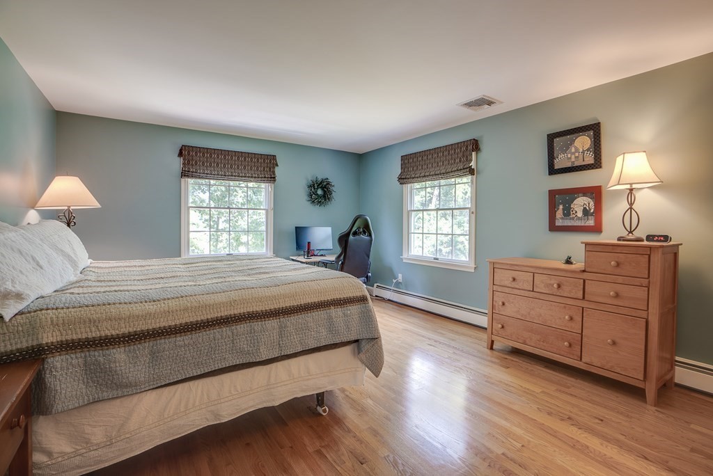 890 Waltham Street Lexington, MA 02421 - Photo 19 of 36 Gallery Image 19