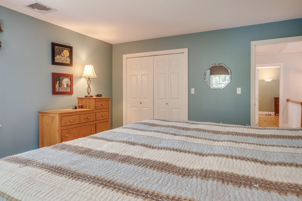 890 Waltham Street Lexington, MA 02421 - Photo 20 of 36 Gallery Image 20
