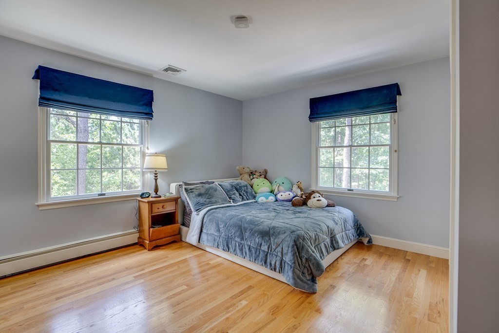 890 Waltham Street Lexington, MA 02421 - Photo 21 of 36 Gallery Image 21