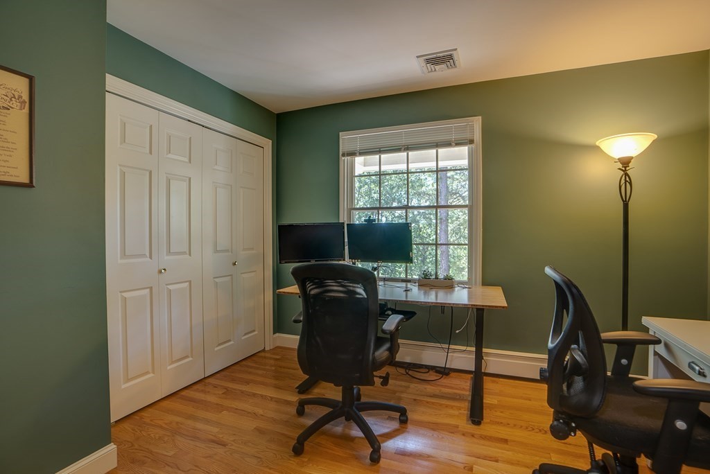 890 Waltham Street Lexington, MA 02421 - Photo 24 of 36 Gallery Image 24