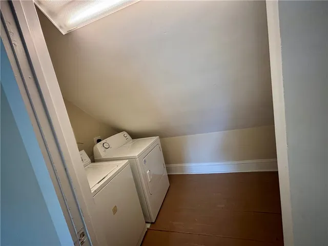 $1,600 | 889 Hope Street, Unit 3, Bristol, RI 02809