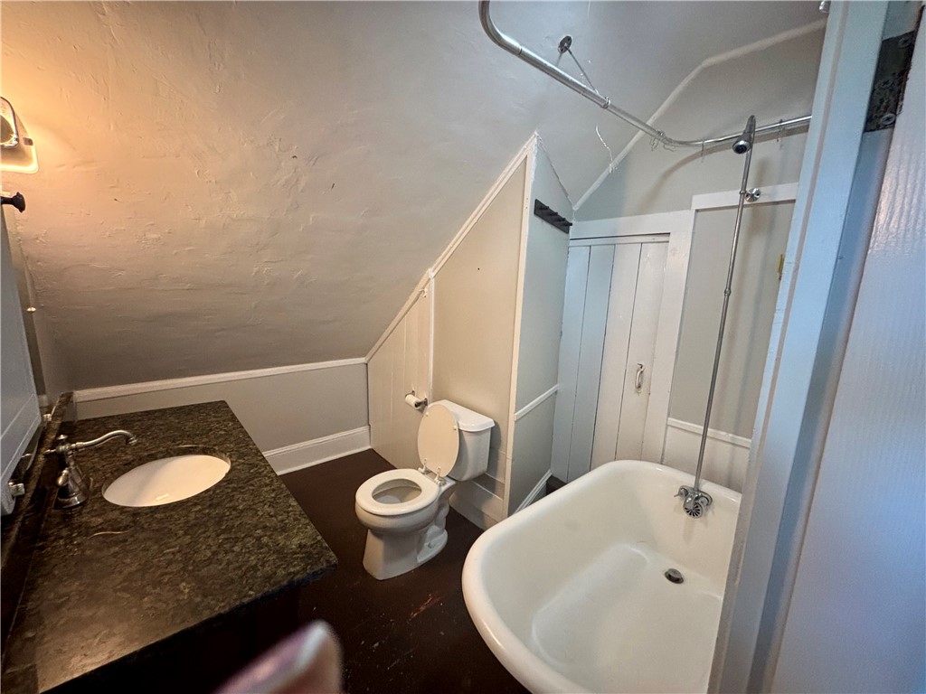 889 Hope Street, Unit 3 Bristol, RI 02809 - Photo 9 of 14