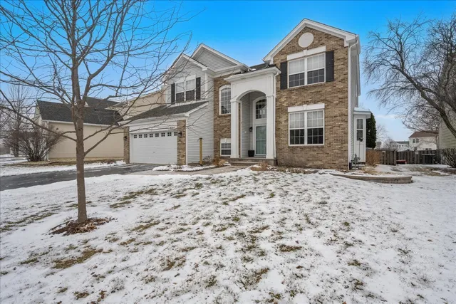 $490,000 | 2263 Shiloh Drive, Aurora, IL 60503