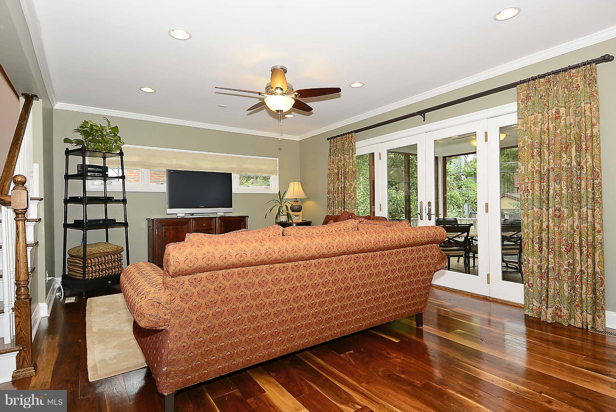 4430 19th Road North Arlington, VA 22207 - Photo 10 of 30 Family Room