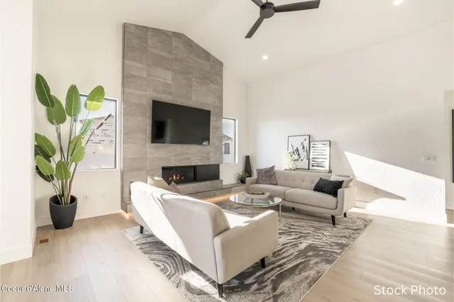 $1,150,000 | 964 East Steeple Chase Road, Hayden, ID 83835