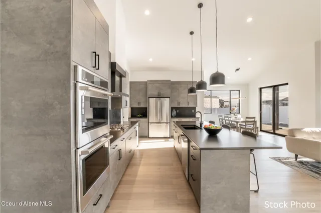 $1,150,000 | 964 East Steeple Chase Road, Hayden, ID 83835