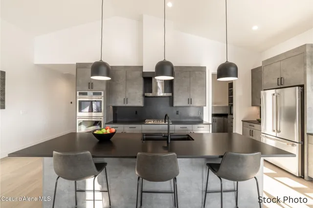 $1,150,000 | 964 East Steeple Chase Road, Hayden, ID 83835