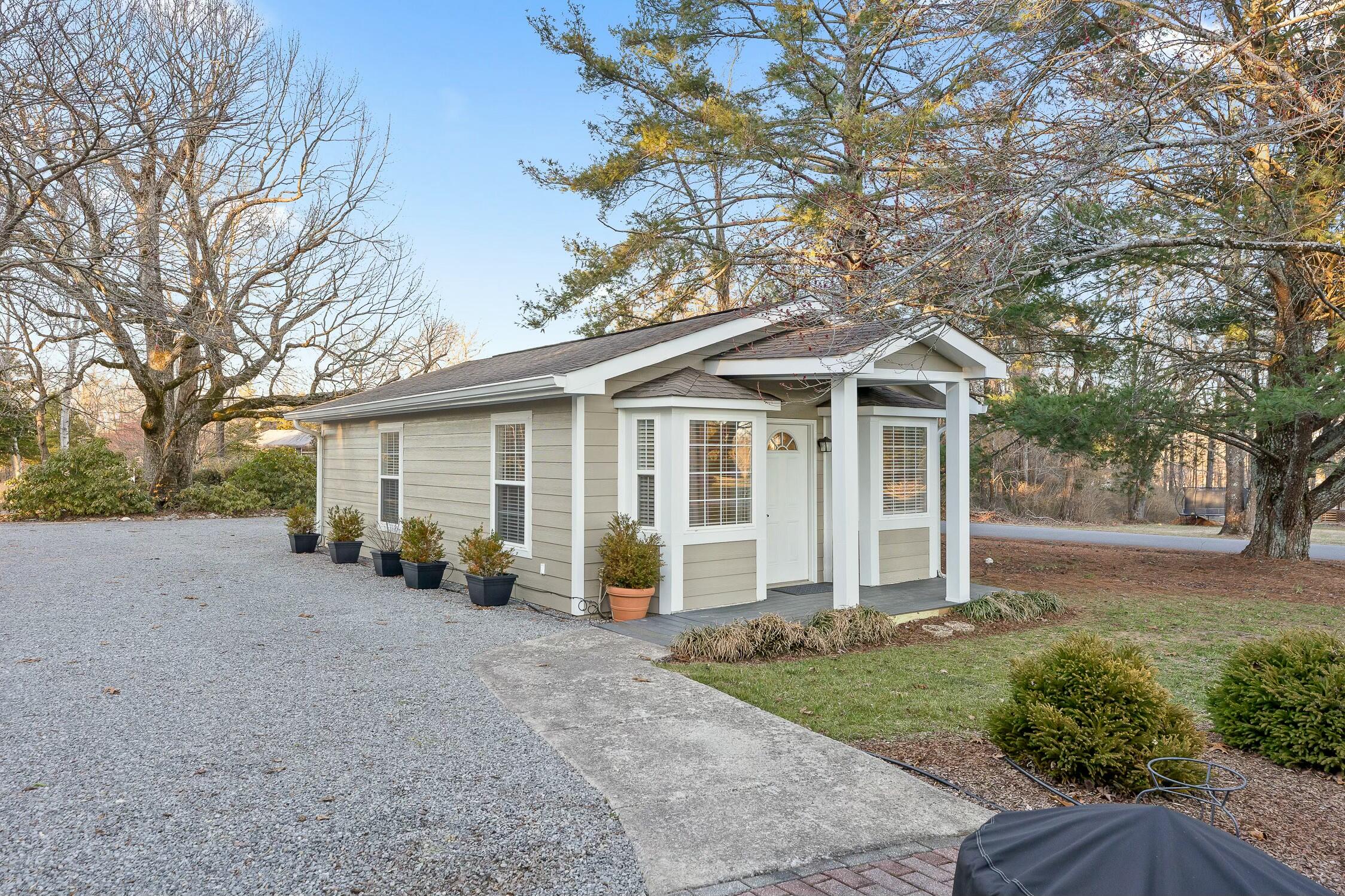 2601 Kell Road Signal Mountain, TN 37377 - Photo 3 of 45 tempImageLgJXNB