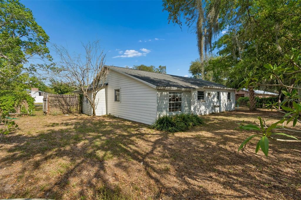 118 Horst Road Brandon, FL 33510 - Photo 47 of 68