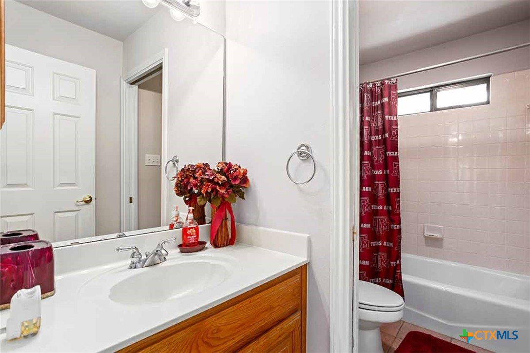 20-acres Guadalupe Ranch Lane Seguin, TX 78155 - Photo 29 of 42 a bathroom with a sink toilet and shower