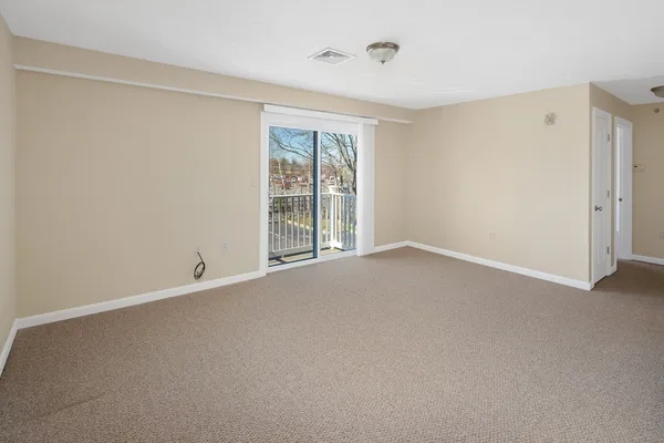 $2,650 | 108 California Avenue, Unit 201, Quincy, MA 02169