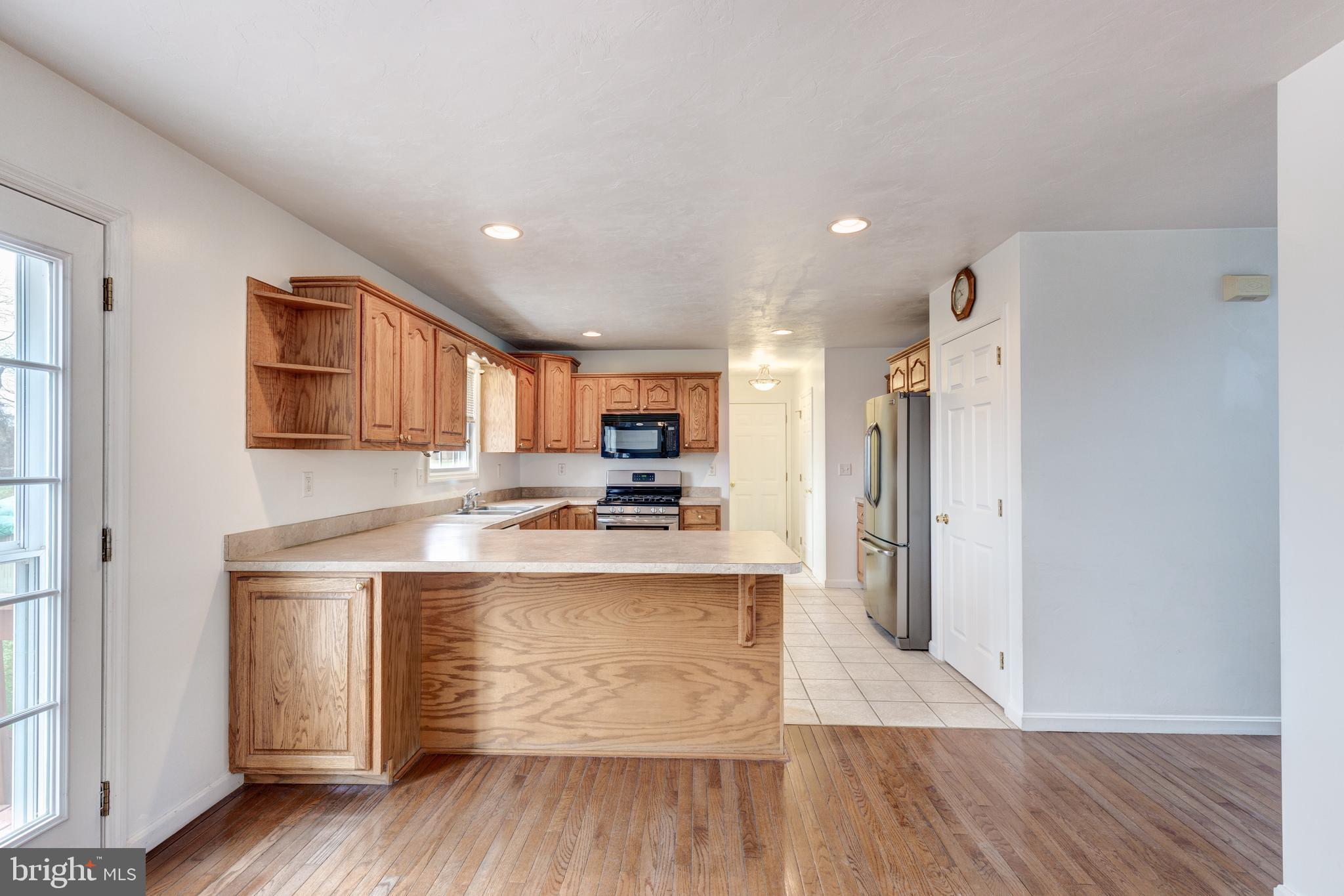 1335 Kbs Road Spring Grove, PA 17362 - Photo 17 of 74