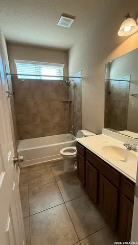 $2,700 | 13003 Essen Forest, Helotes, TX 78023