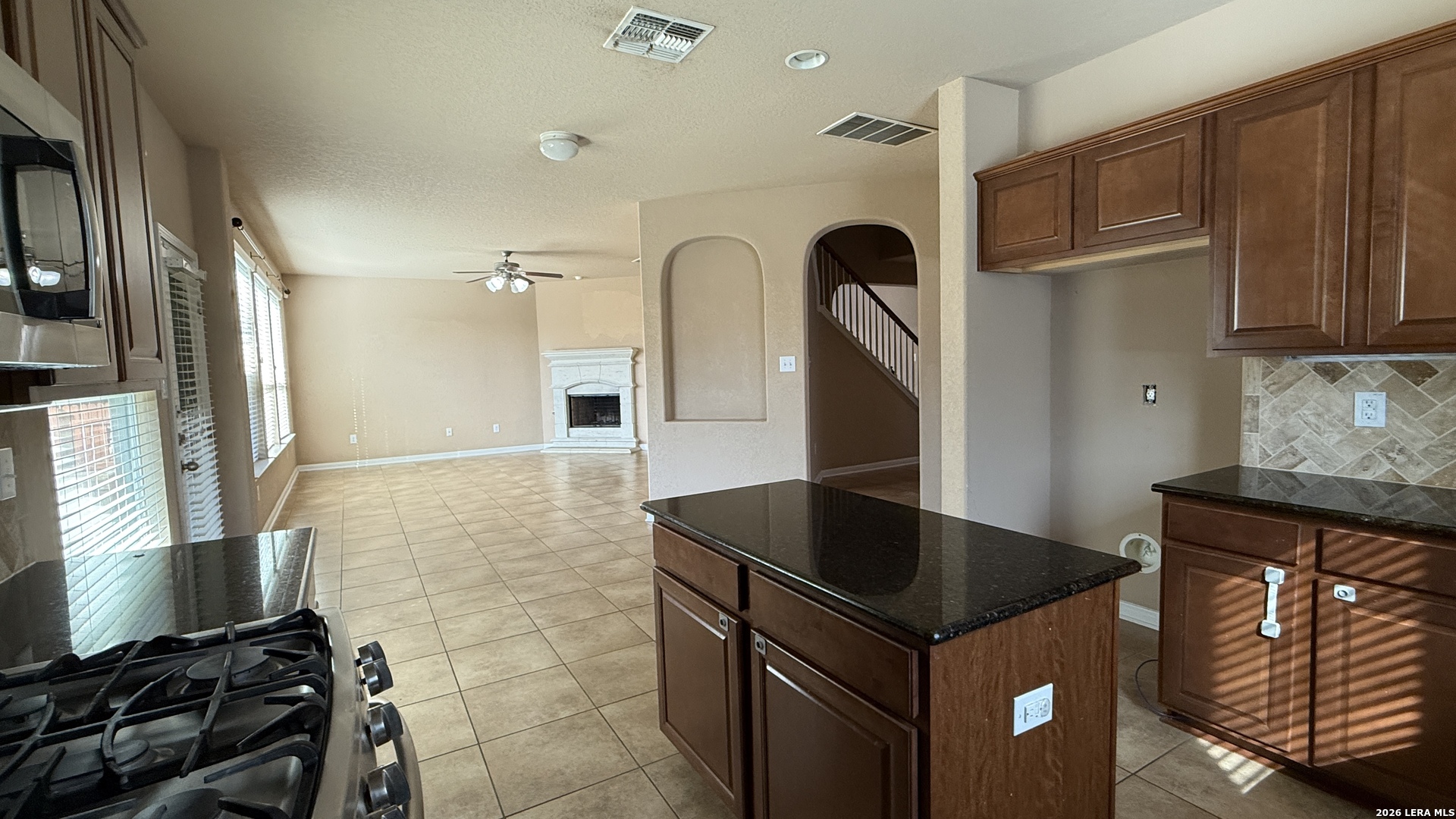 13003 Essen Forest Helotes, TX 78023 - Photo 9 of 23