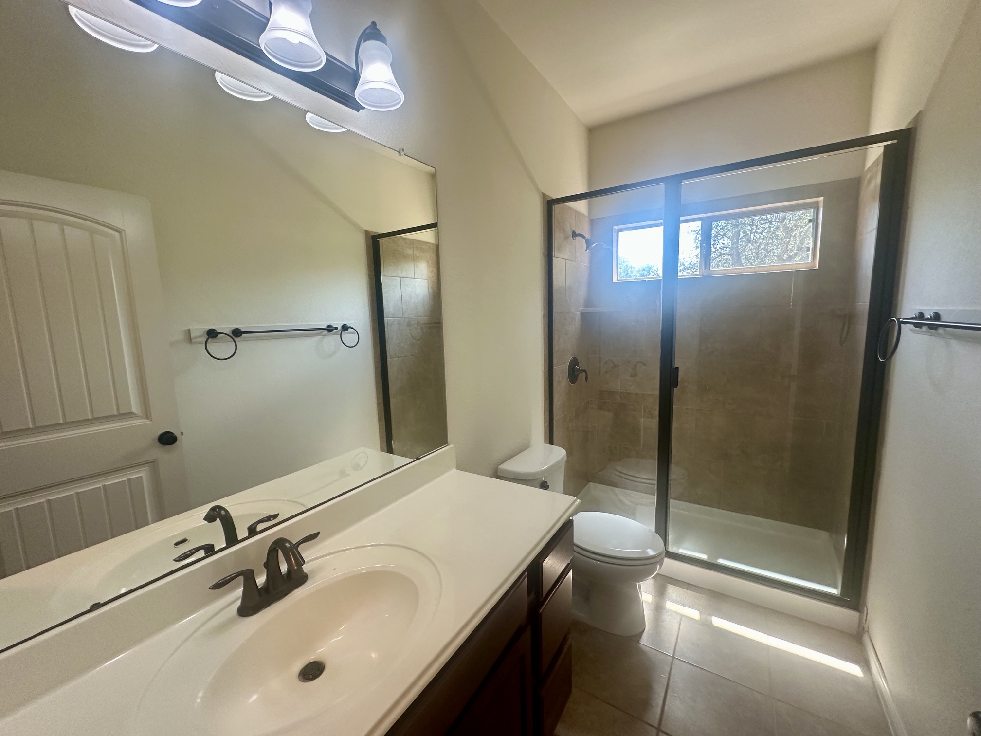 7233 Menchaca Road, Unit 17 Austin, TX 78745 - Photo 28 of 38