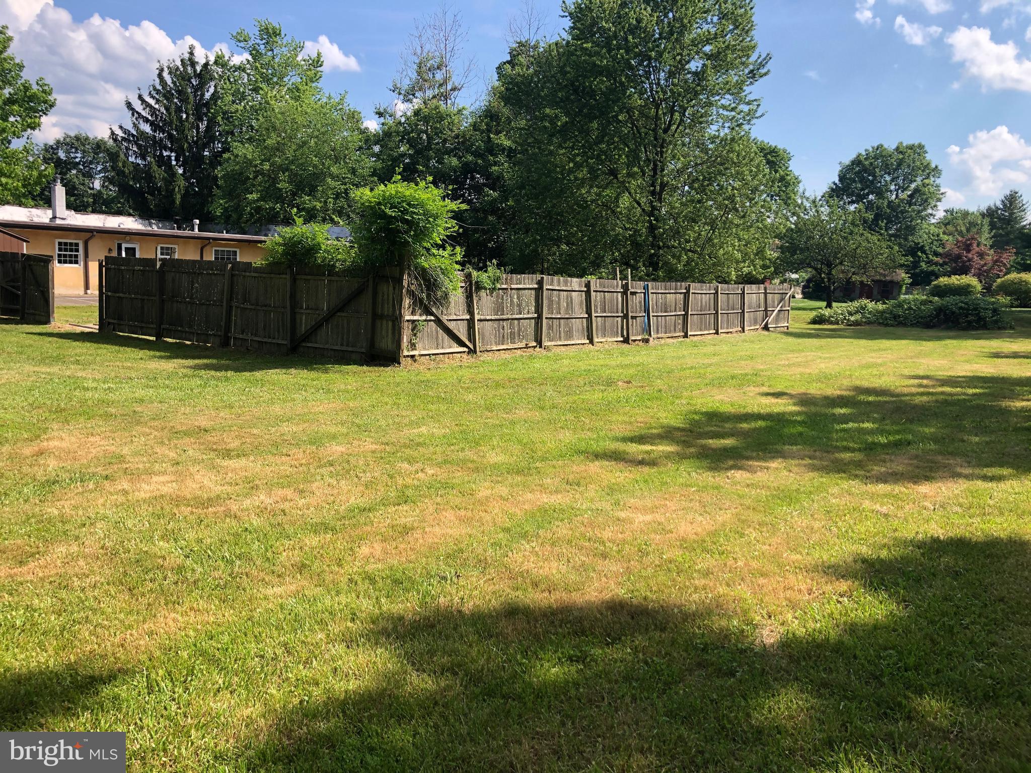 5767 Ridgeview Drive Doylestown, PA 18902 - Photo 29 of 30 Back Yard