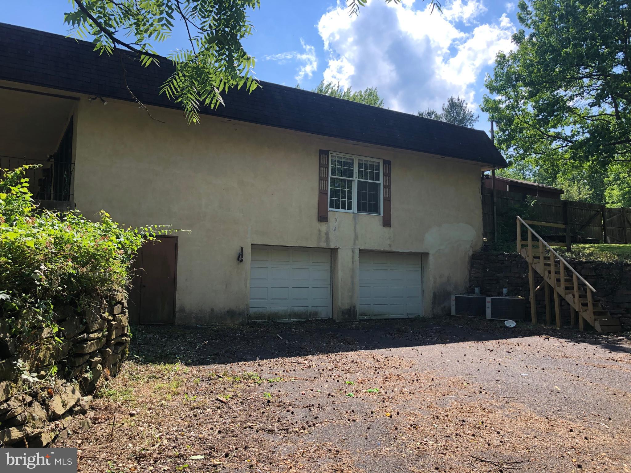 5767 Ridgeview Drive Doylestown, PA 18902 - Photo 30 of 30 Garages