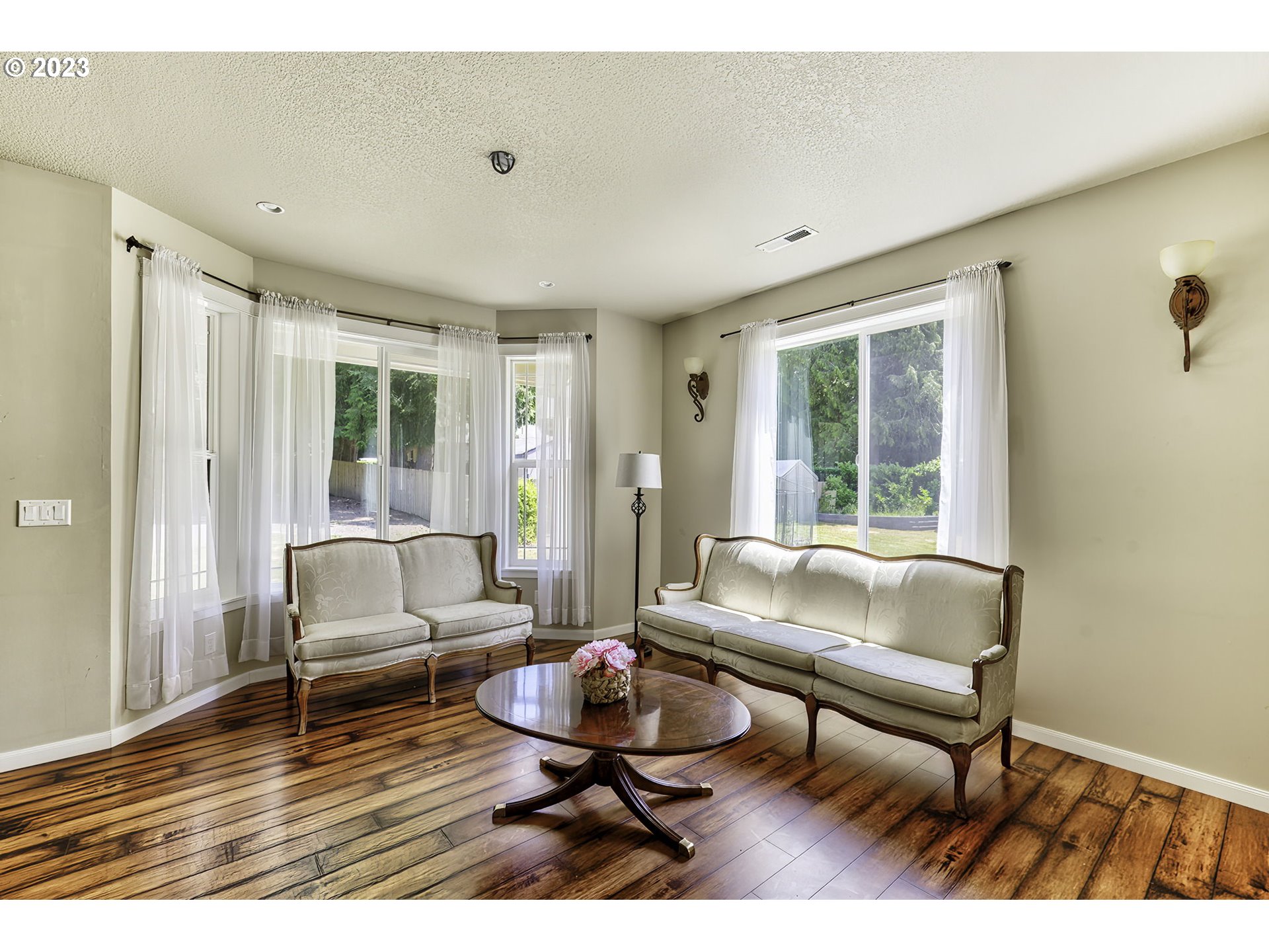 3633 Sunset Way Longview, WA 98632 - Photo 11 of 48 Gallery Image 11